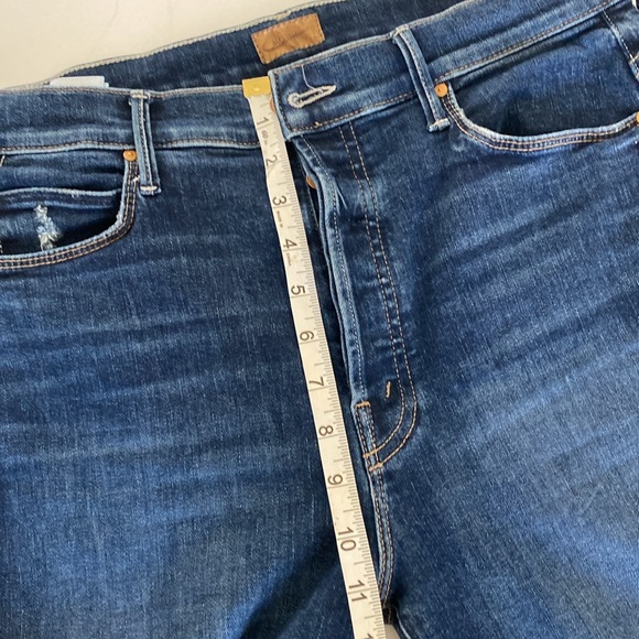 Mother Denim The Stunner Ankle Fray Skinny Jeans in Teaming Up - Size 32 - Picture 15 of 17